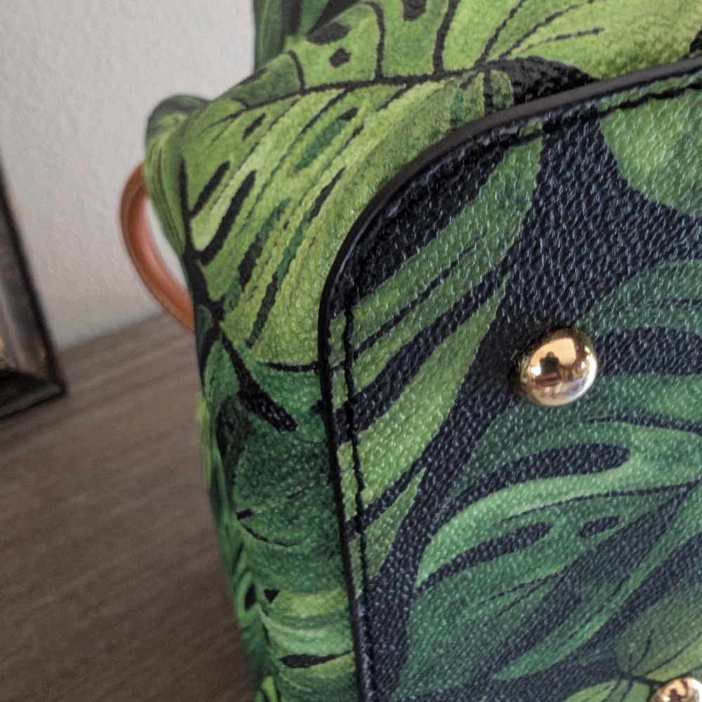 Dooney & Bourke Montego Mini Barlow - Picture 8 of 16